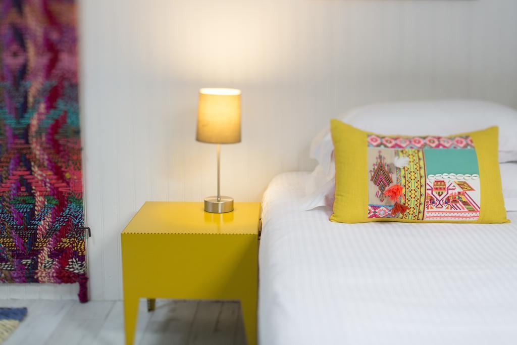 Une Chambre Chez Dupont Bordeaux Bilik gambar